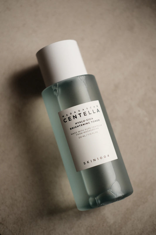 Hydrating Toners and Essences for Calm, Glowing Skin